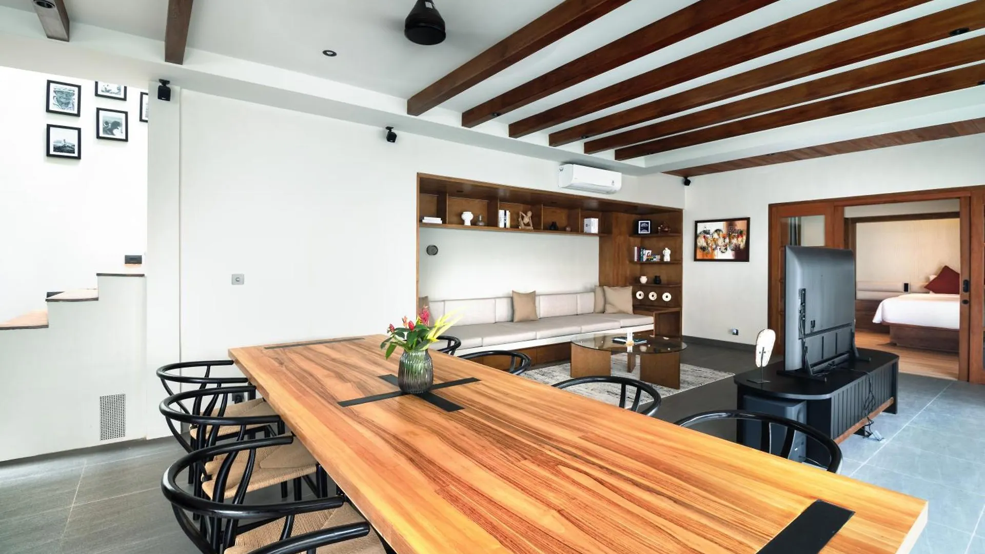 Seminyak, 4Br Family Friendly Villa W Cook& Pool