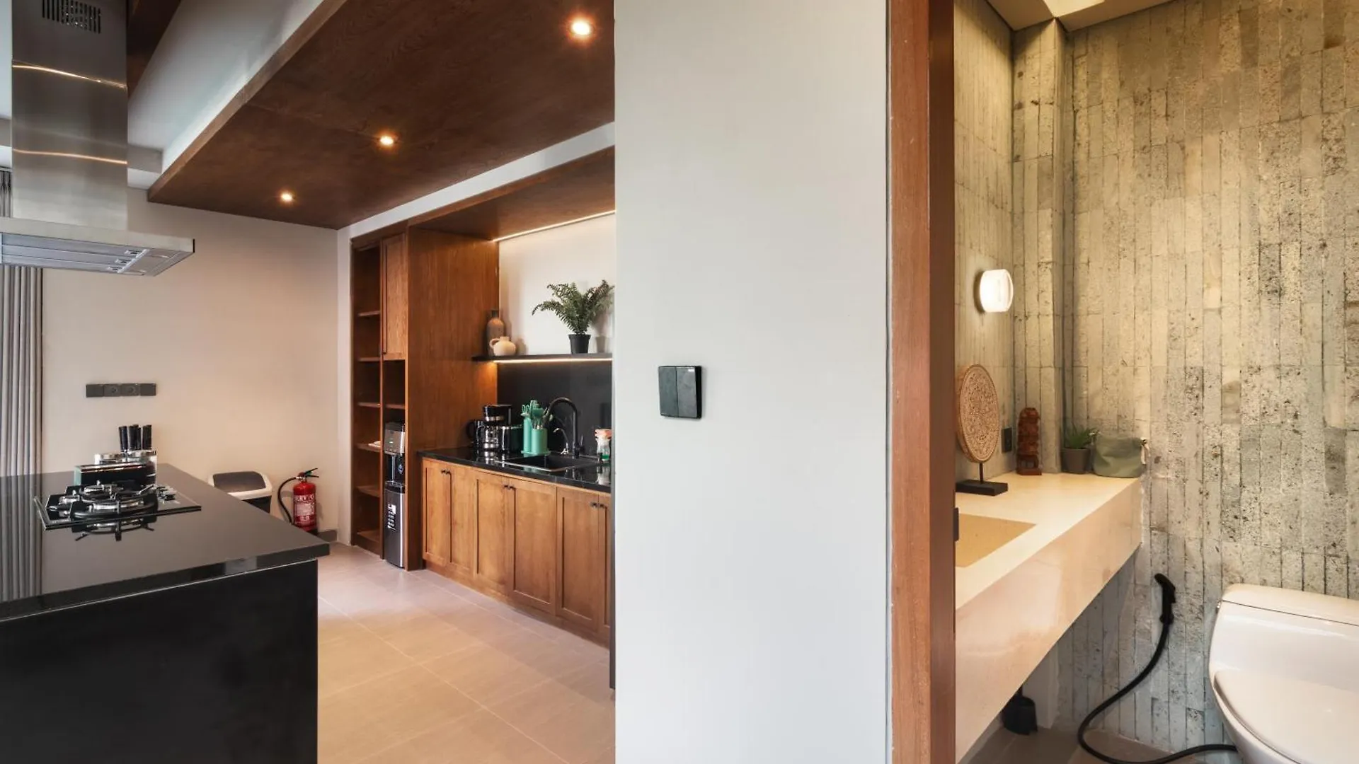 Seminyak, 4Br Family Friendly Villa W Cook& Pool Indonesia